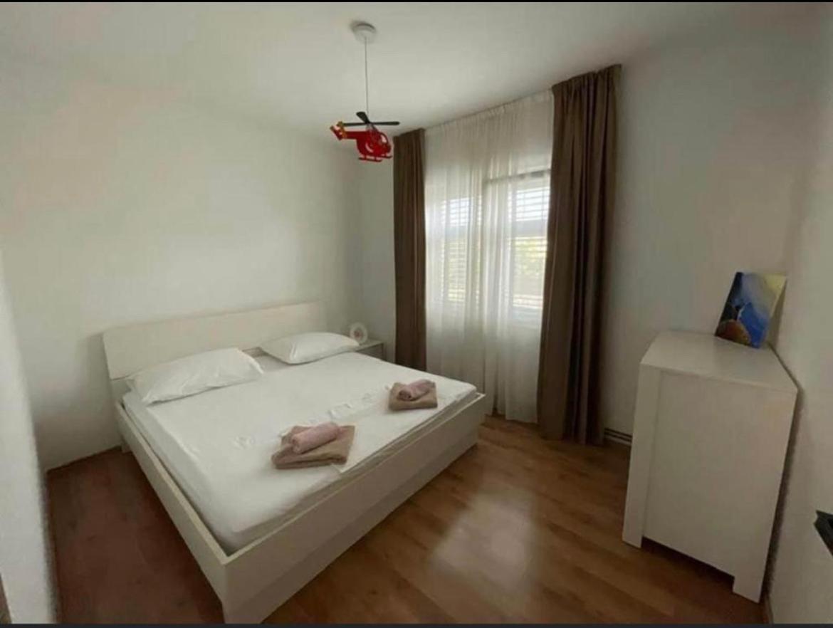 Апартаменты Apartman Kurtov Пакоштане Экстерьер фото